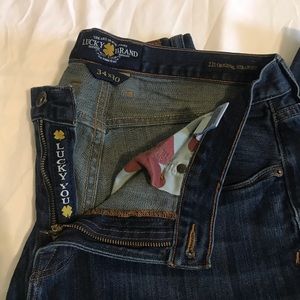 Men’s lucky brand jeans